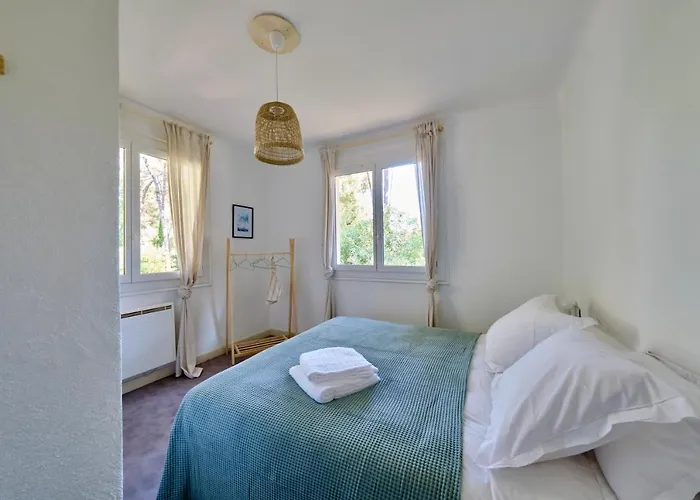 Clemence Green, Villa Hostal Naou Hossegor- Wifi - Sauna - Salle De Sport - Netflix